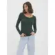 VERO-MODA_tummanvihrea-naisten-pitkahihainen-trikoopaita