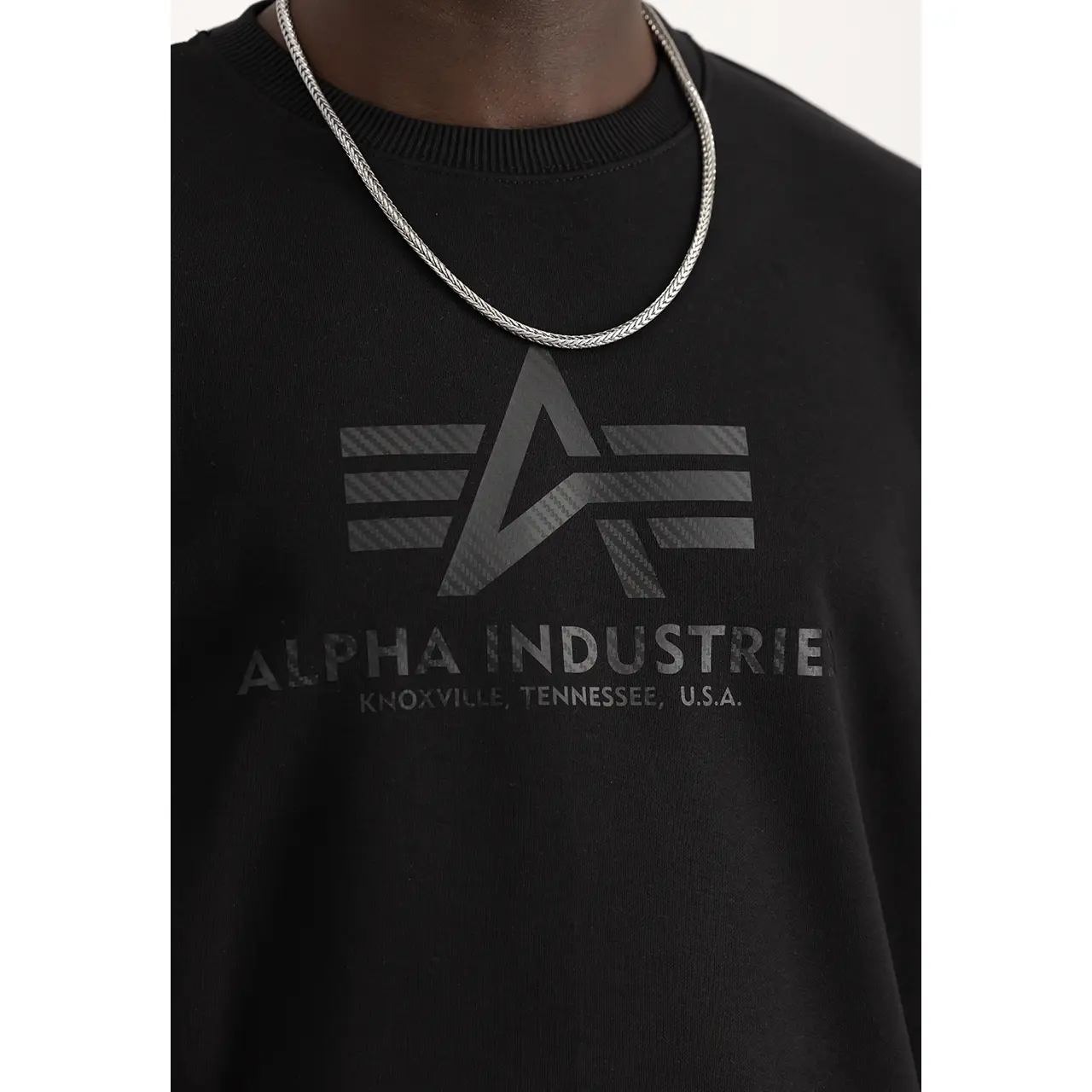 alpha industries miesten musta collegepaita