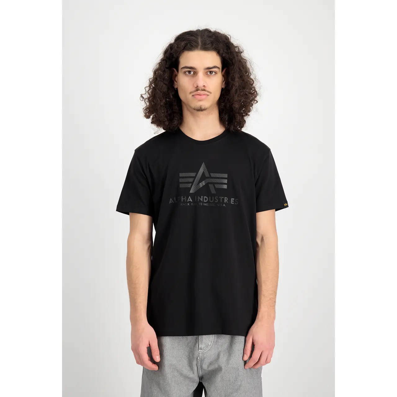 alpha industries miesten musta t-paita