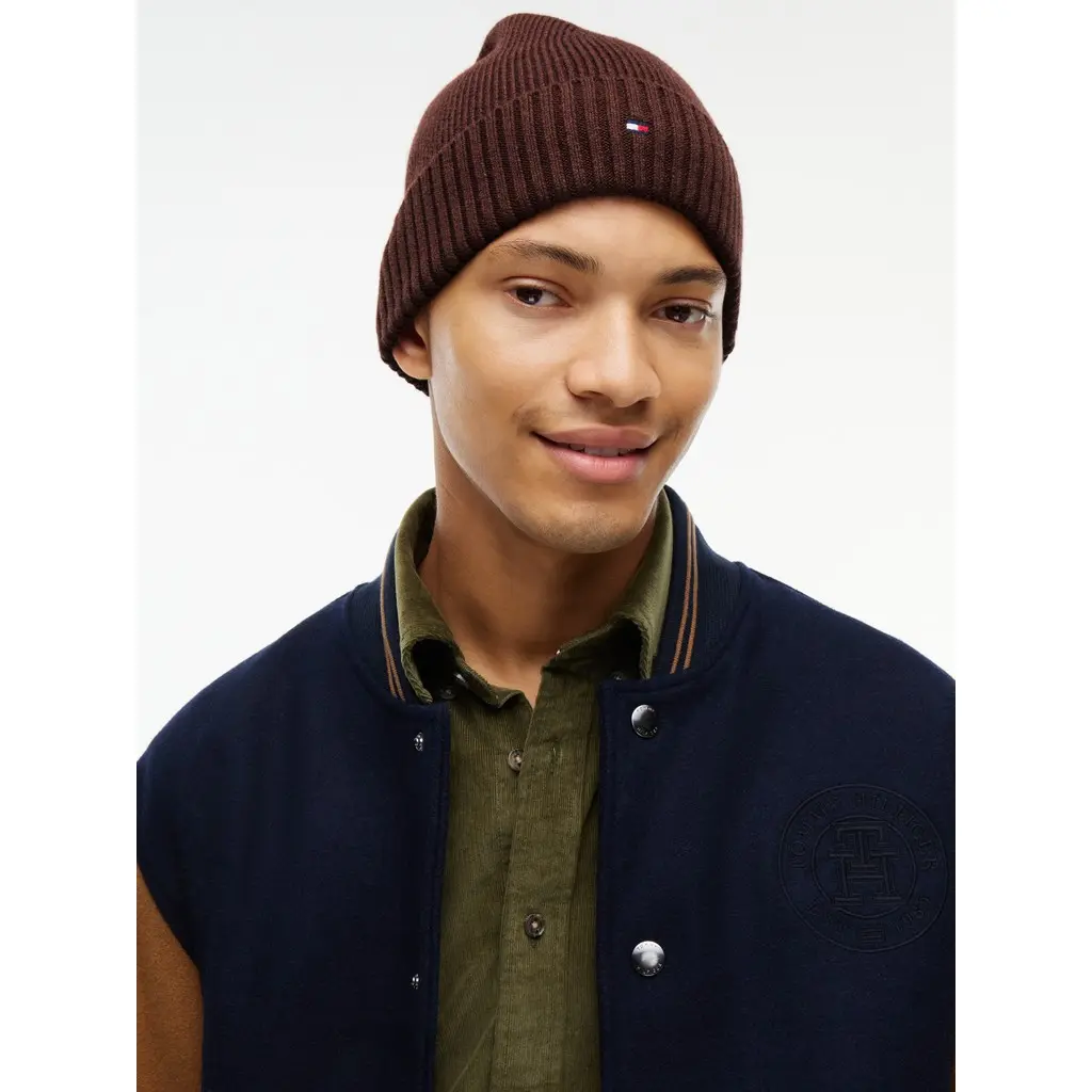 Tommy-Hilfiger-miesten-viininpunainen-neulepipo-logolla