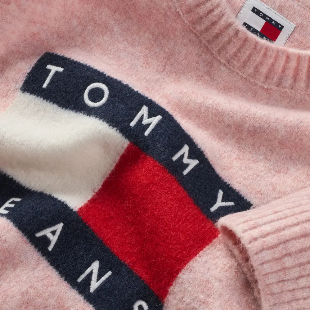 tommy jeans naisten pinkki neulemekko logolla