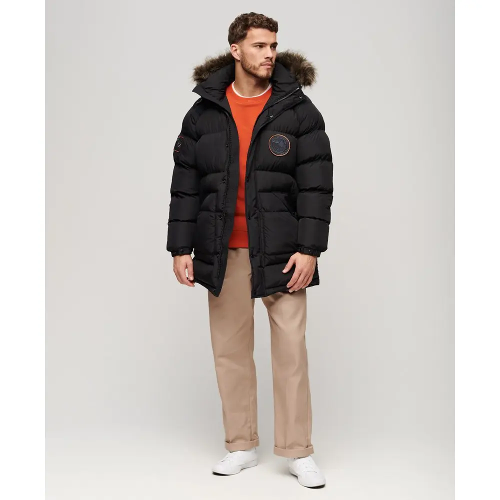 Superdry_miesten-musta-pidempi-toppatakki_everest-longline-toppatakki_M5011932A_12A