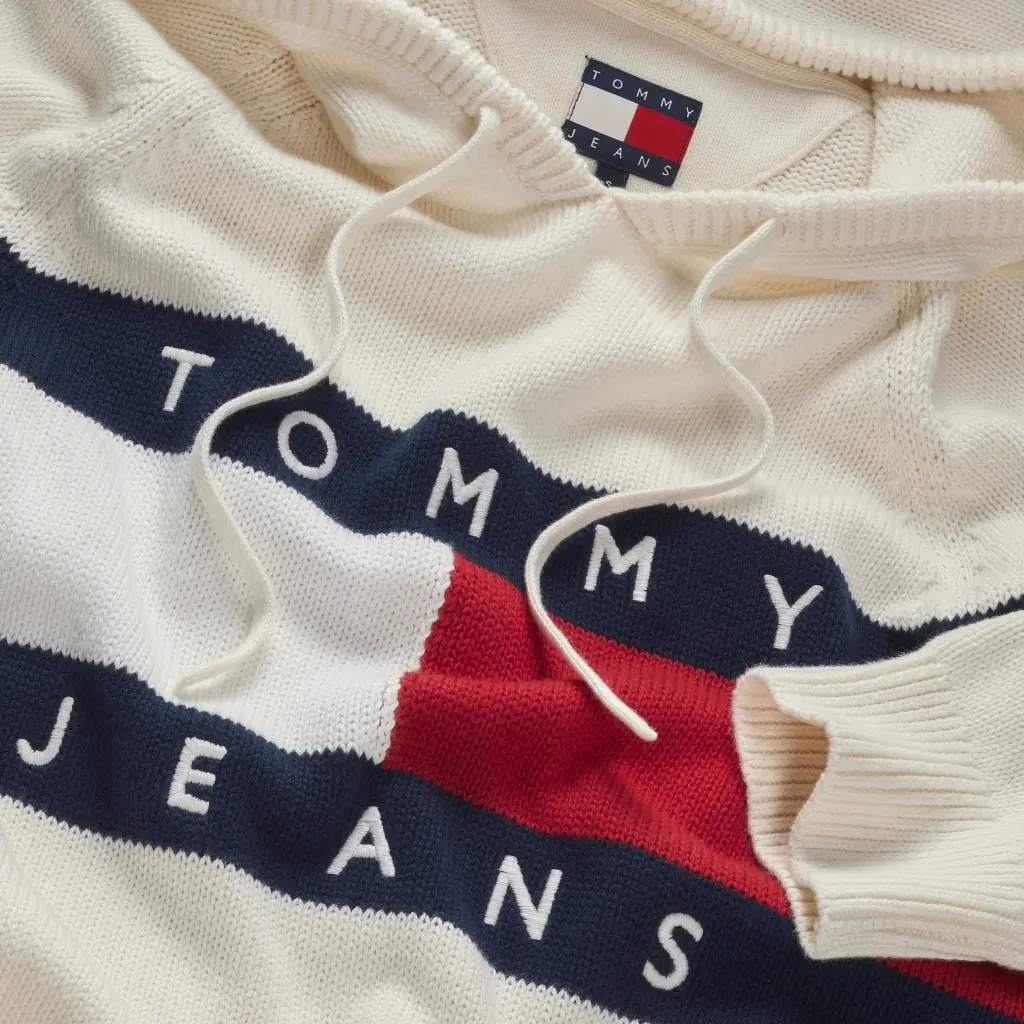 Tommy-Jeans_neulemekko