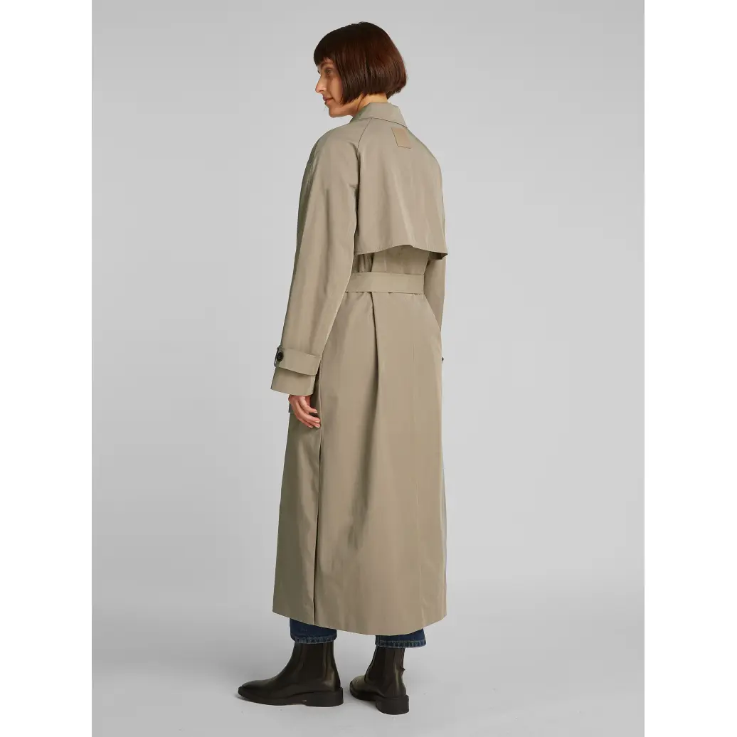 Calvin-Klein_naisten-beige-nilkkamittainen-trenssitakki_ck-trenssi__PFW_J20J224713PFW-1.webp