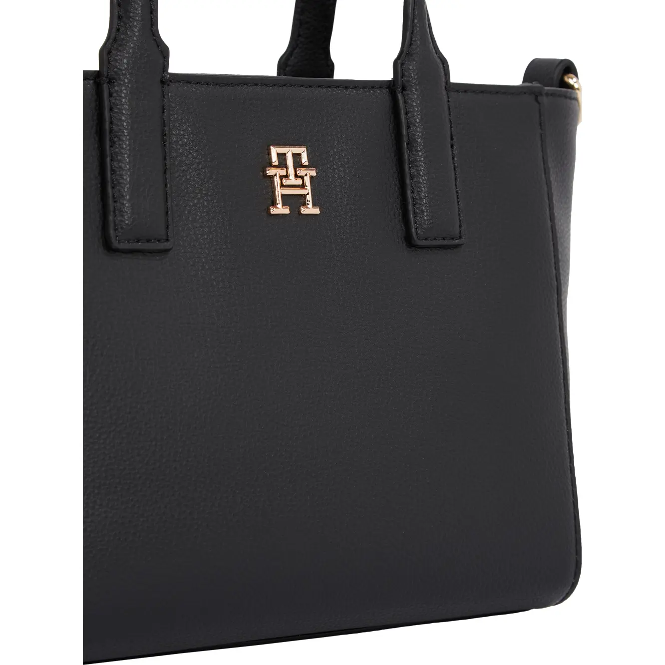 Tommy-Hilfiger_naisten-musta-laukku-olkahihnalla_musta_soft-logo-tote-bag__WI2025_BDS_AW0AW16907BDS