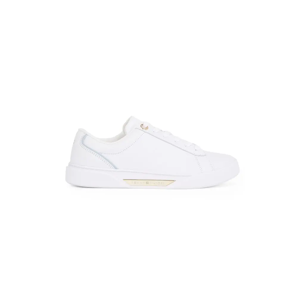 Tommy-Hilfiger_naisten-valkoiset-tennarit_chic-court-sneaker__SP2025_YBS_FW0FW08642YBS_6-1.webp