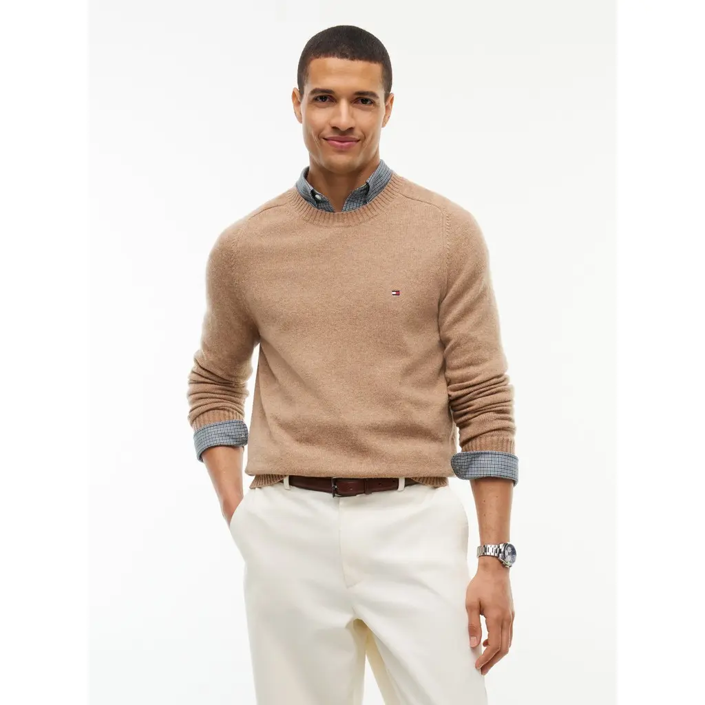 Tommy-Hilfiger-vaaleanruskea-miesten-lampaanvilla-neule