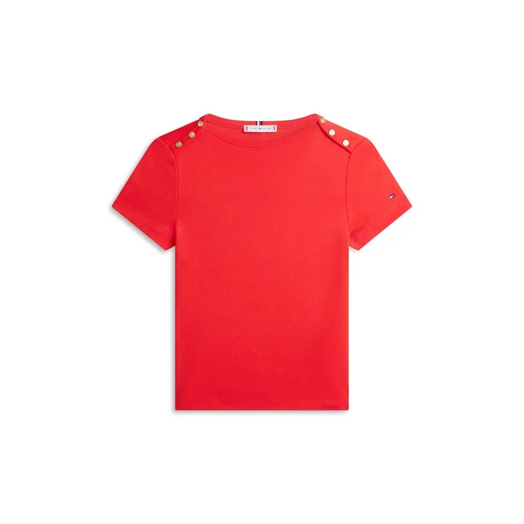 Tommy-Hilfiger_punainen-puuvillainen-t-paita-kultaisilla-nappiyksityiskohdilla