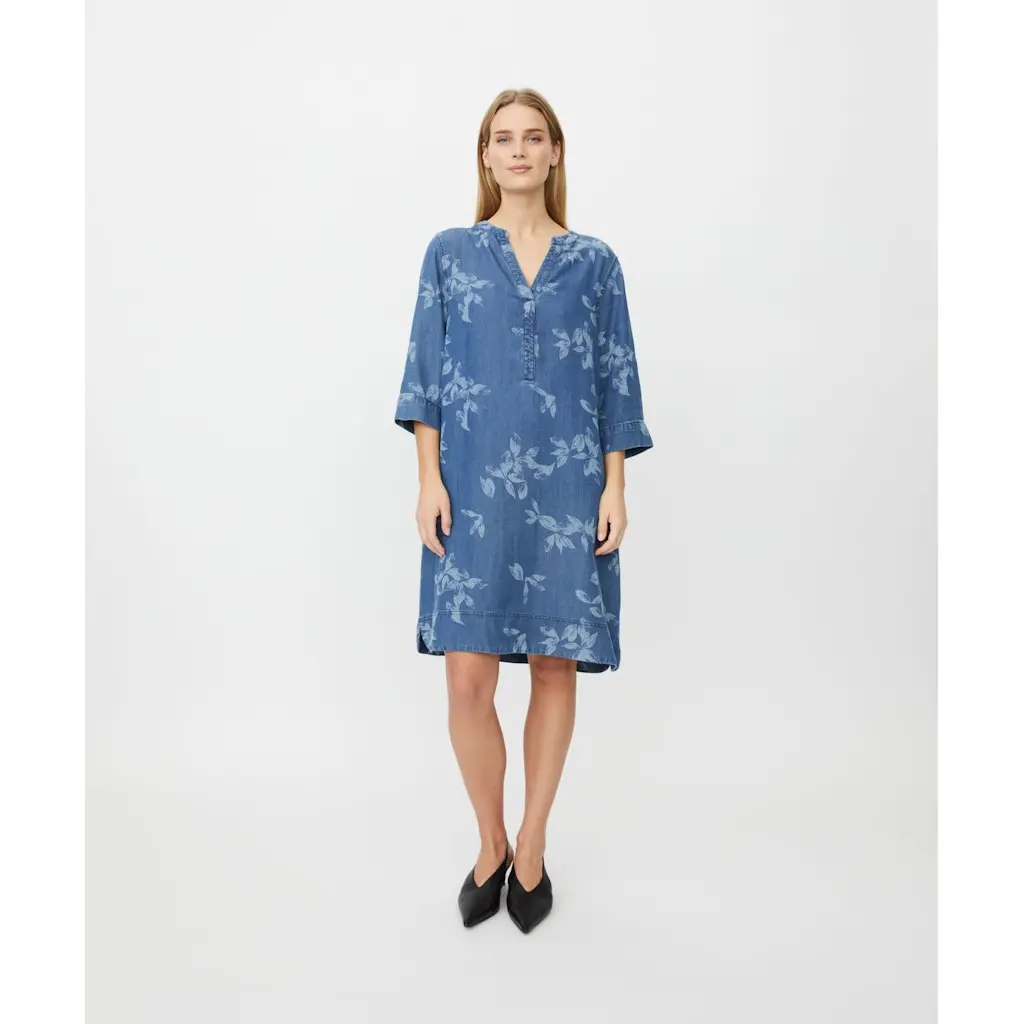 Masai_kuviollinen-farkkumekko