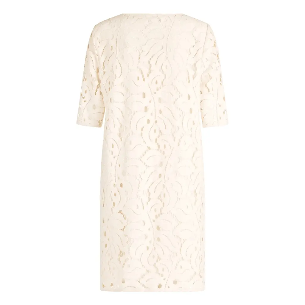 BETTY-BARCLAY_kaunis-vaaleanbeige-pitsimekko-lyhyella-hihalla-ja-v-paantiella-naisille-juhlaan
