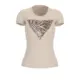 Guess_beige-naisten-tykoistuva-logot-paita-seeprakuviolla-ja-strasseilla