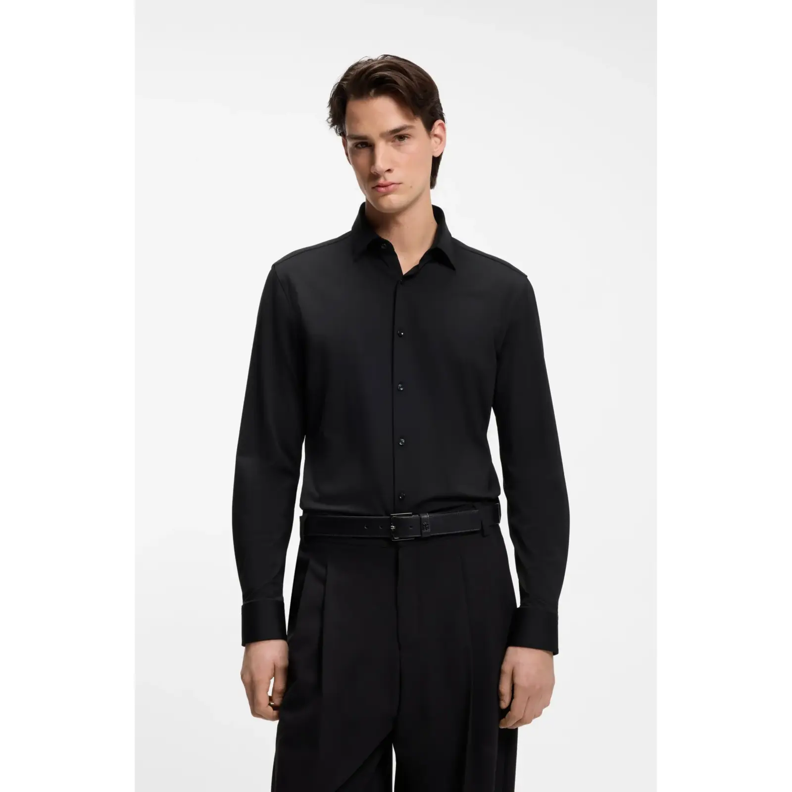 Hugo_miesten-joustava-musta-slim-fit-kauluspaita_slim-performance-stretch