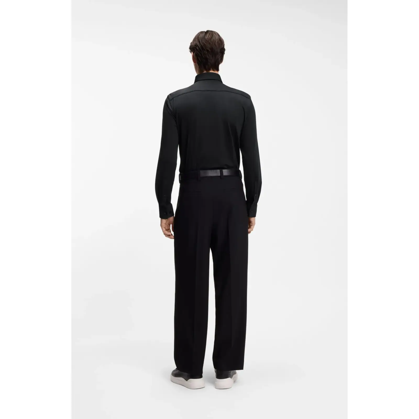 Hugo_miesten-joustava-musta-slim-fit-kauluspaita_slim-performance-stretch