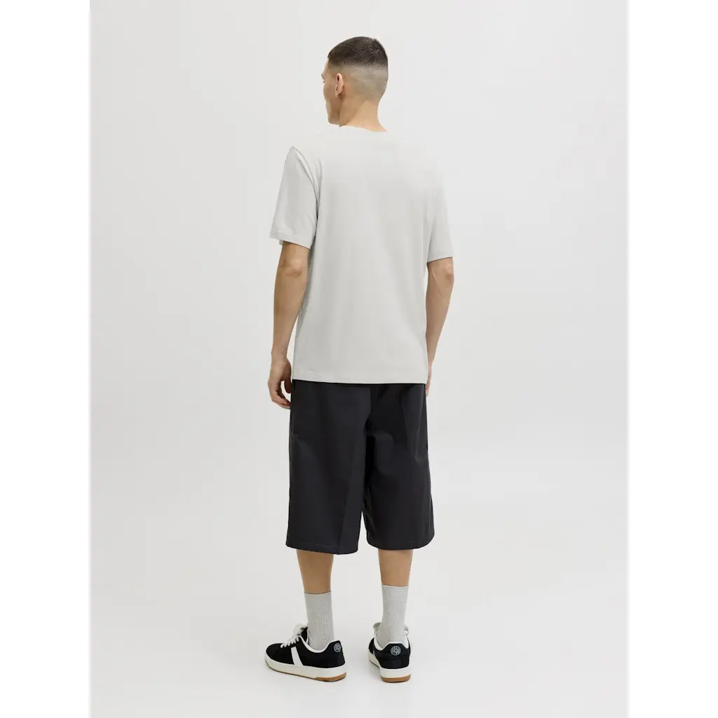 JACKJONES_harmaa-miesten-edullinen-t-paita