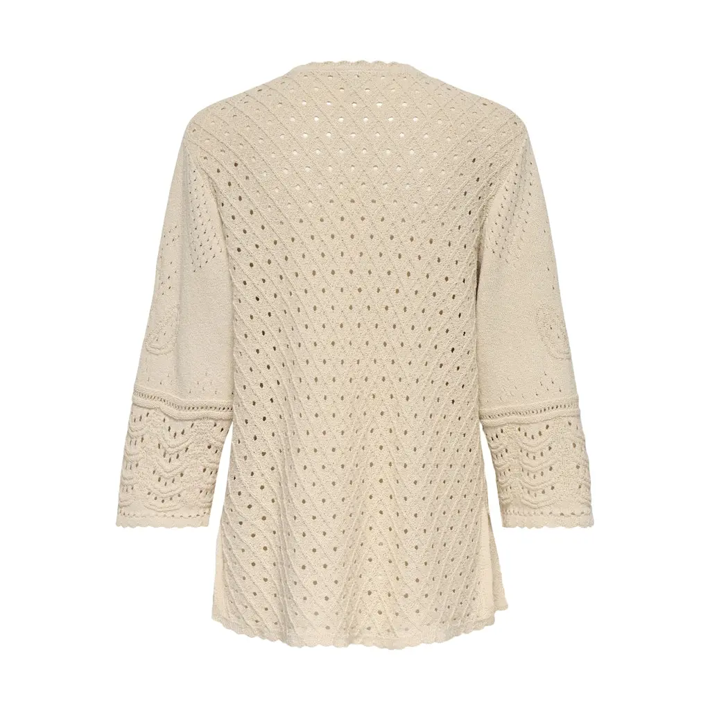 ONLY_beige-pitsikuvoitu-avonauletakki-leveilla-hihaoilla