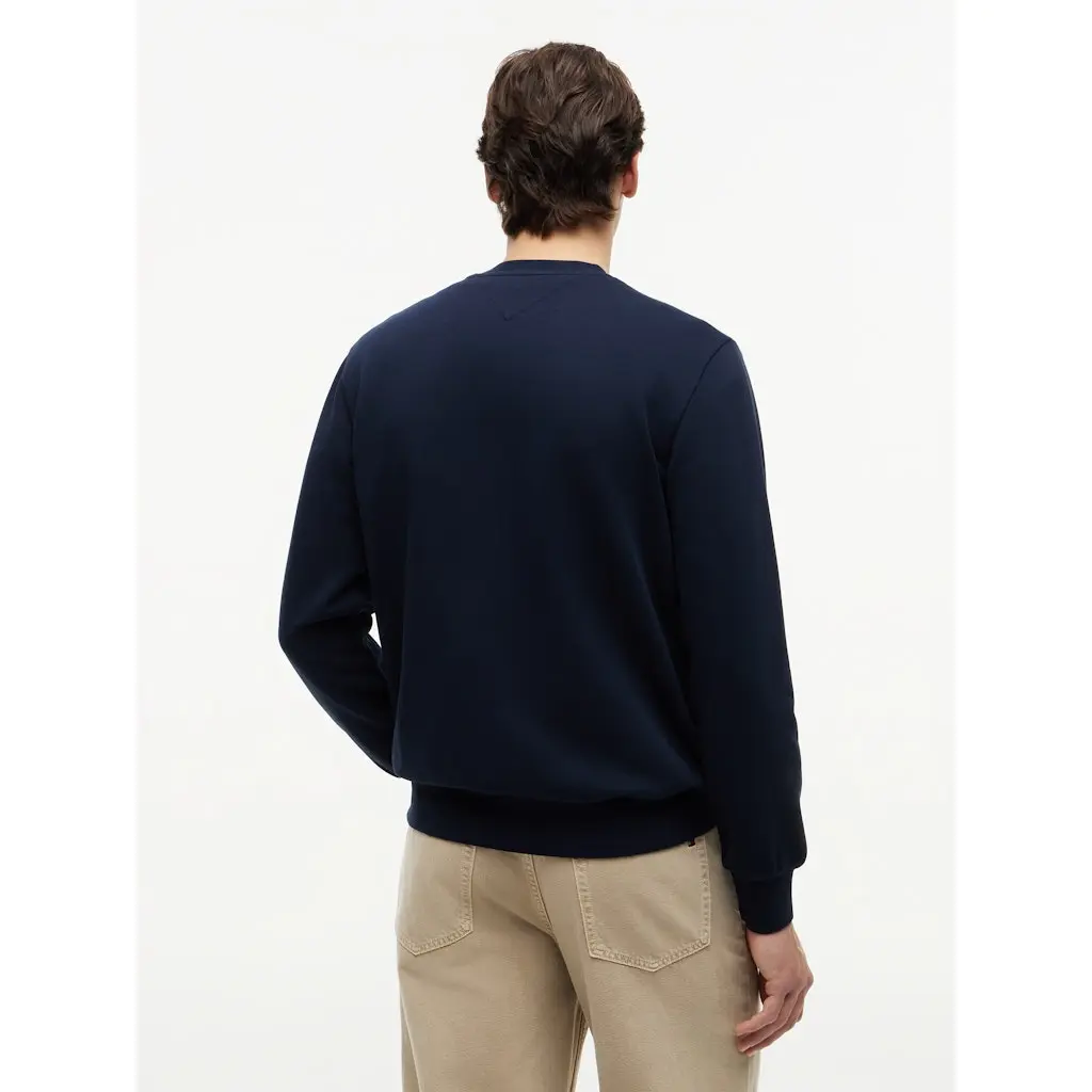 Tommy-Hilfiger_miesten-tummansininen-puuvillainen-collegepaita-pienella-logomerkilla-rinnassa