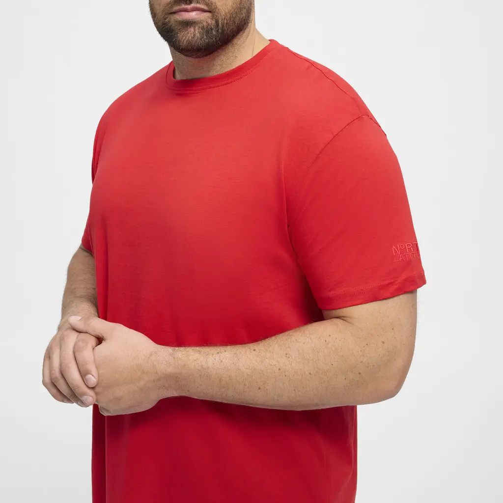 All-Size_miesten-plusmitoitettu-punainen-yksivarinen-t-paita