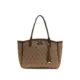 Guess-ruskea-logokuvioitu-lindsey-tote-laukku