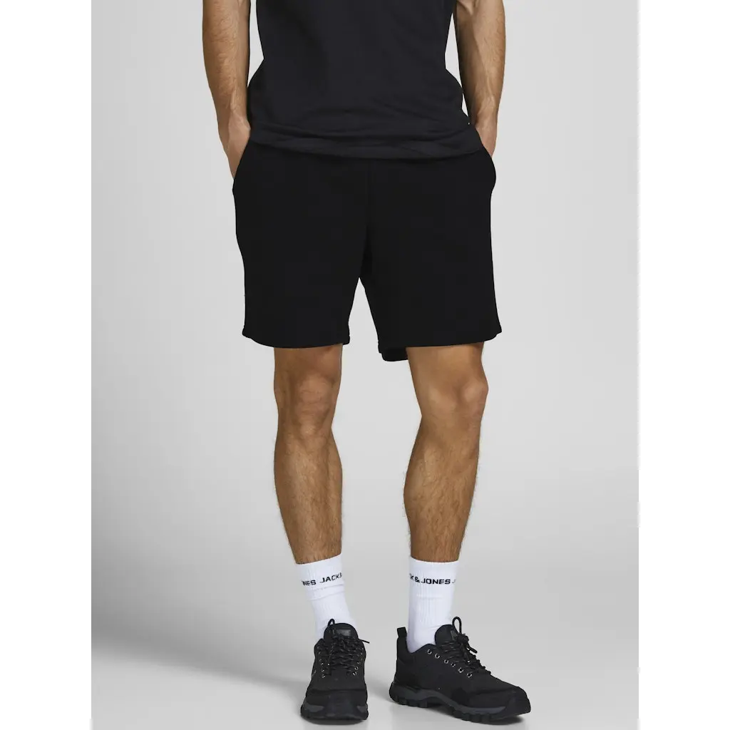JACKJONES-miesten-mustat-rennot-collegeshortsit-polvimittaisilla-lahkeilla