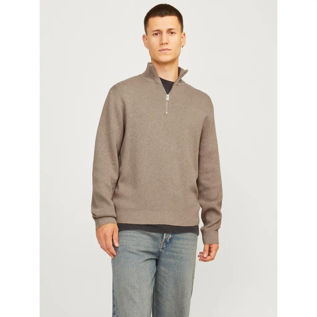 JACKJONES-miesten-beige-neulepaita-pystykauluksella-ja-puolivetoketjulla-12259664