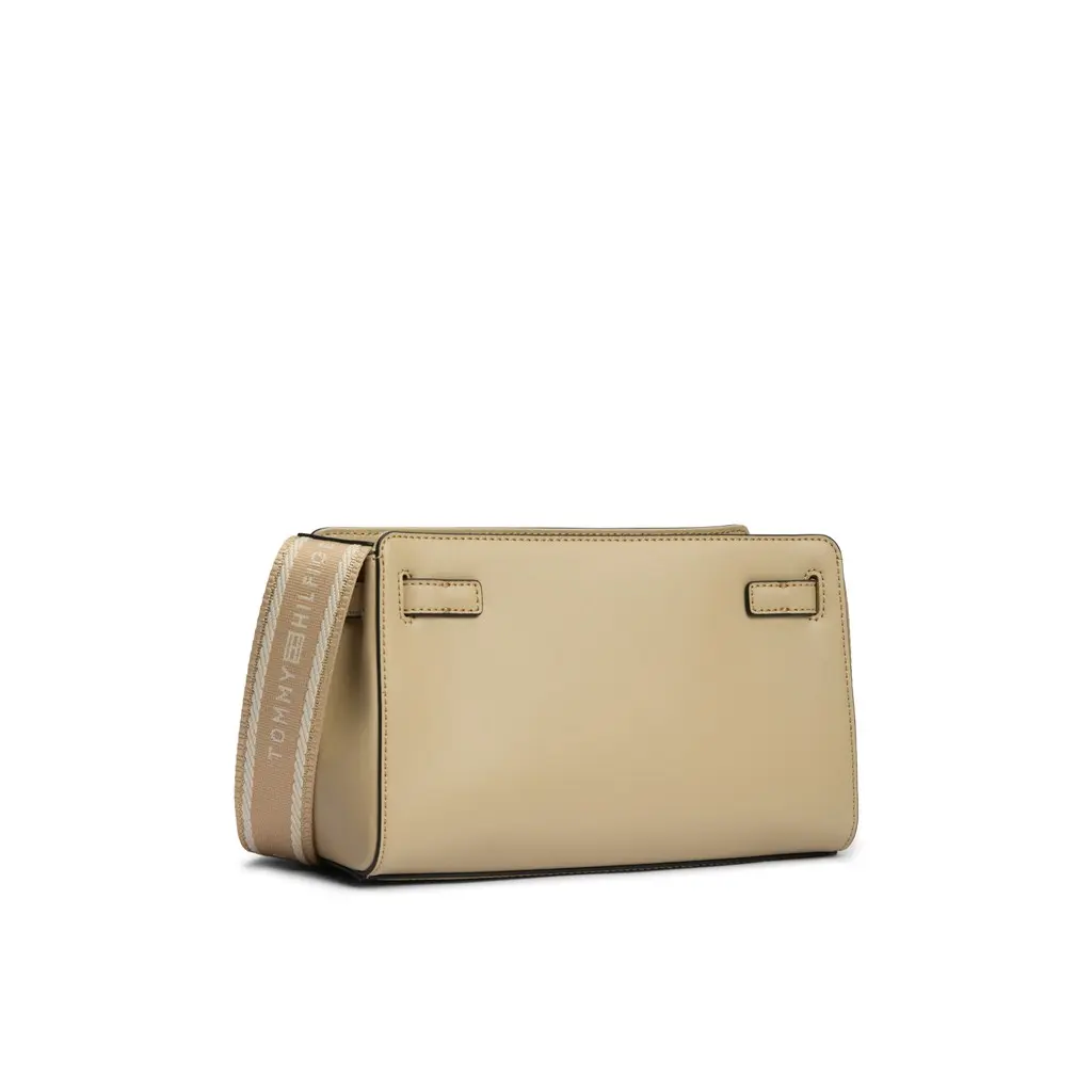 Tommy-Hilfiger-naisten-beige-crossover-olkalaukku