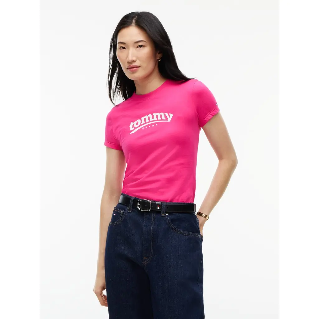 Tommy-Jeans_naisten-pinkki-t-paita-logolla