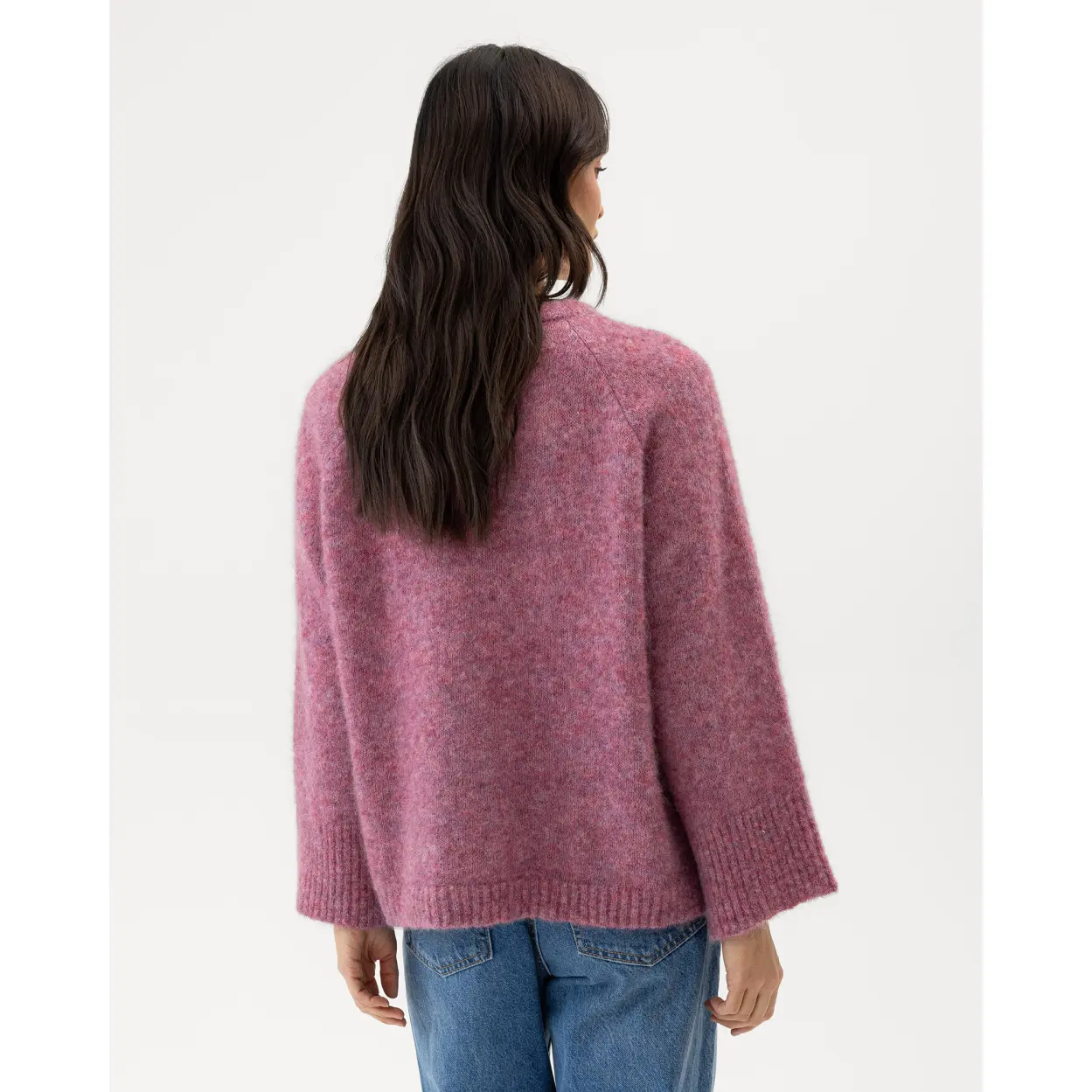 Holebrook_Tindra-pinkin-savyinen-alpakkamohair-neule naisille