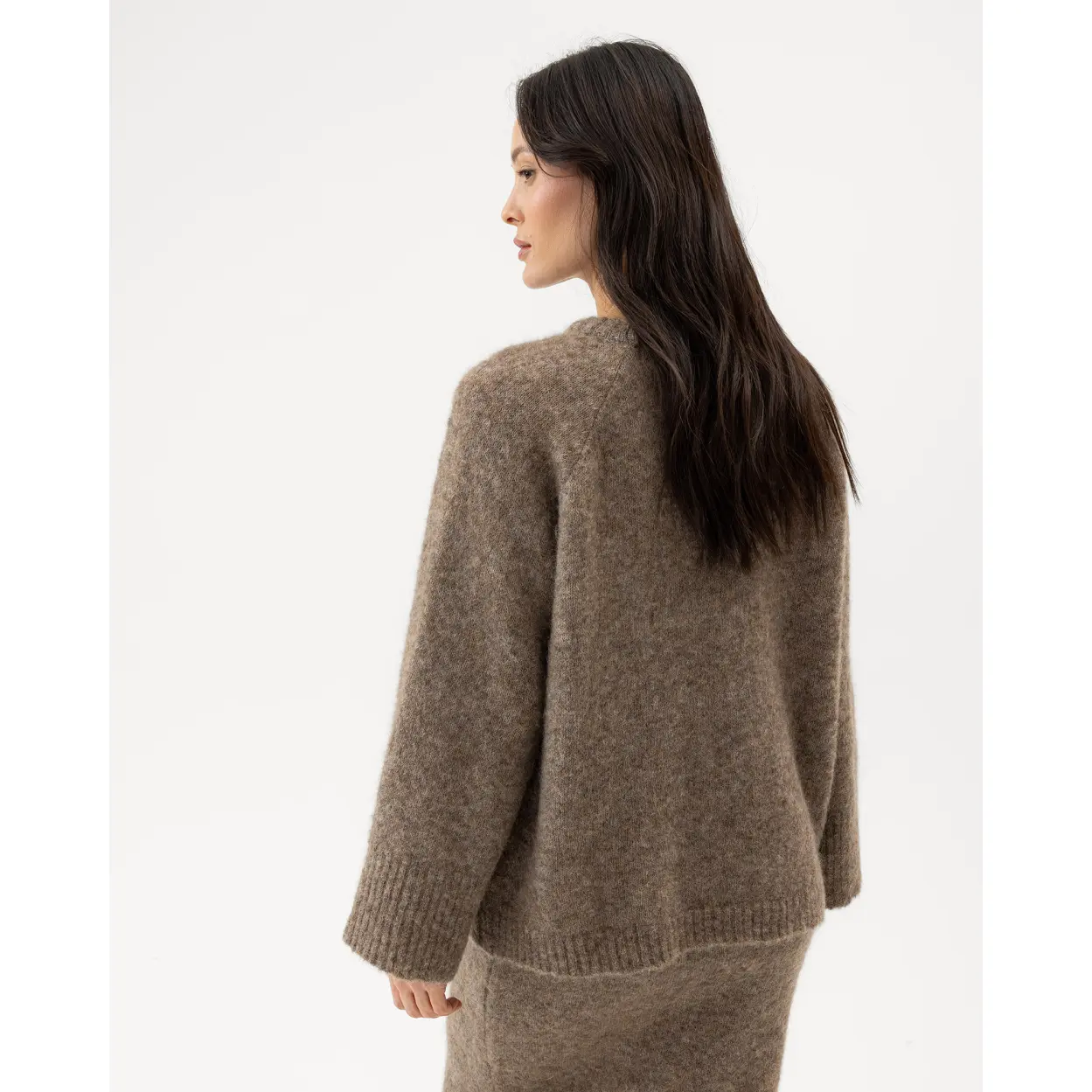 Holebrook_Tindra-ruskea-alpakka-mohair-neule