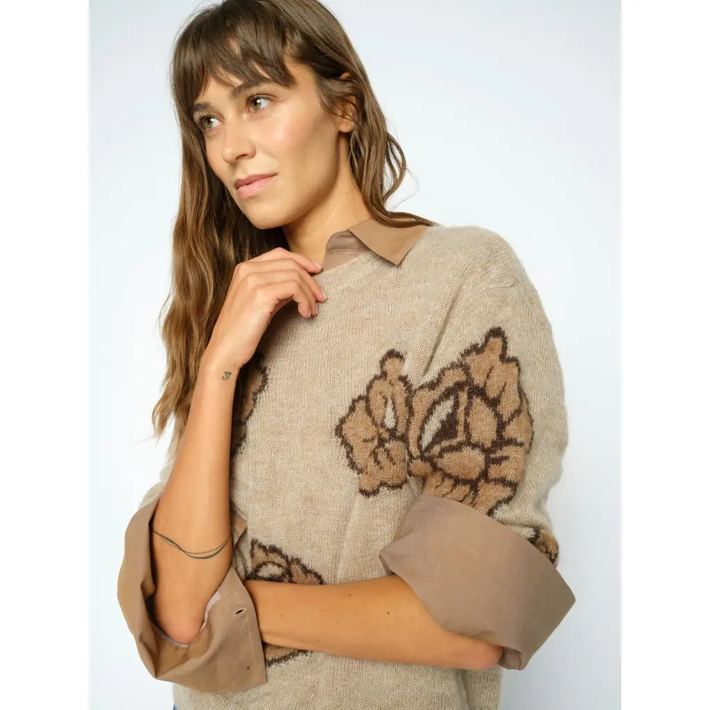 MOS-MOSH-naisten-beige-villa-mohair-sekoitteinen-pehmea-beige-kukkaneule