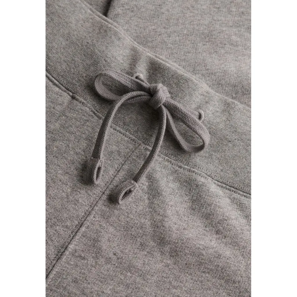 Superdry-miesten-kapeat-collegehousut-joustavalla-vyotarolla