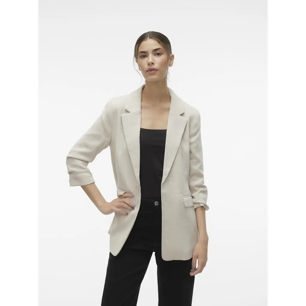 VERO-MODA-naisten-beige-rento-oversize-blazeri-vajaamittaisilla-hihoilla