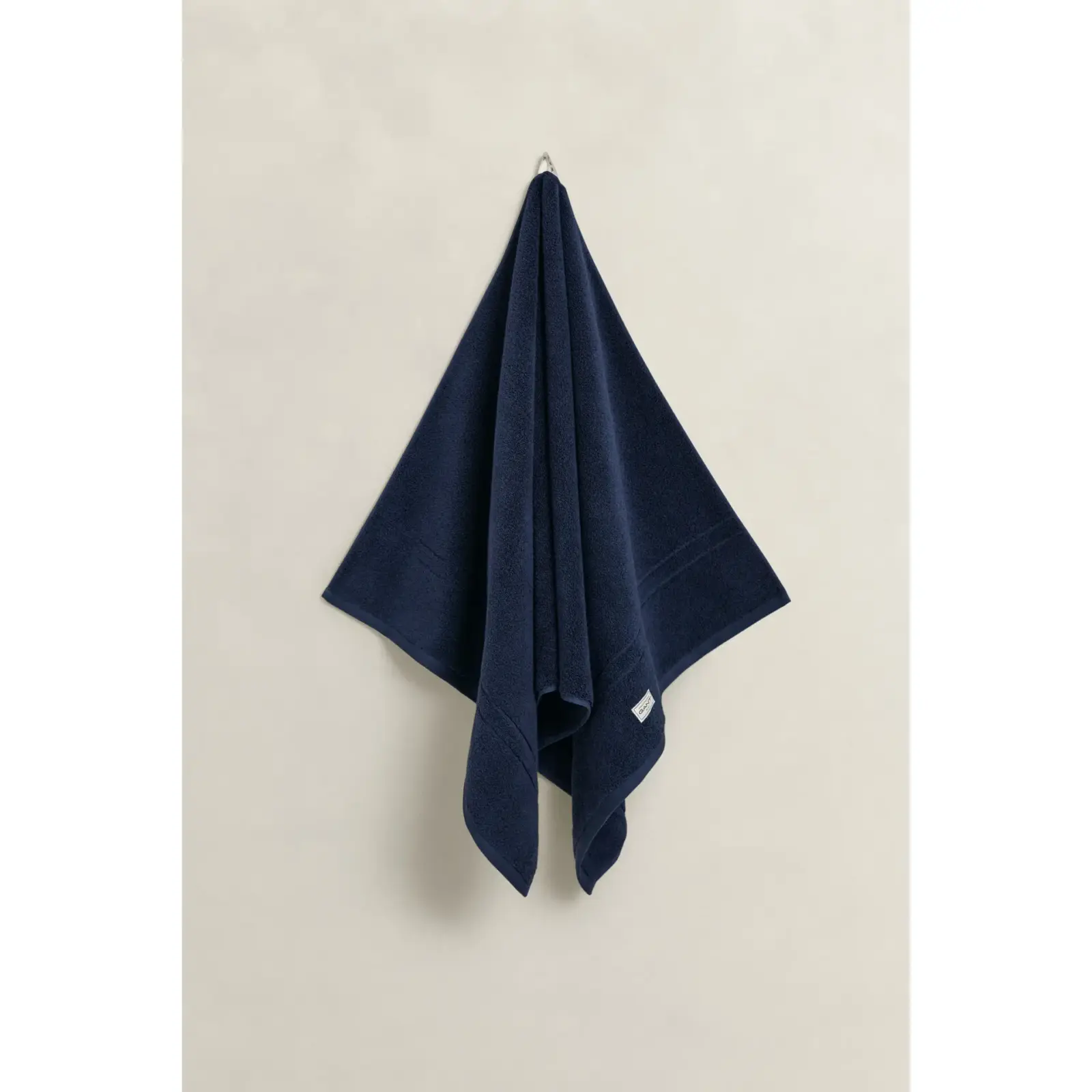 Gant-pehmea-premium-kylpypyyhe-852012405-tummasininen