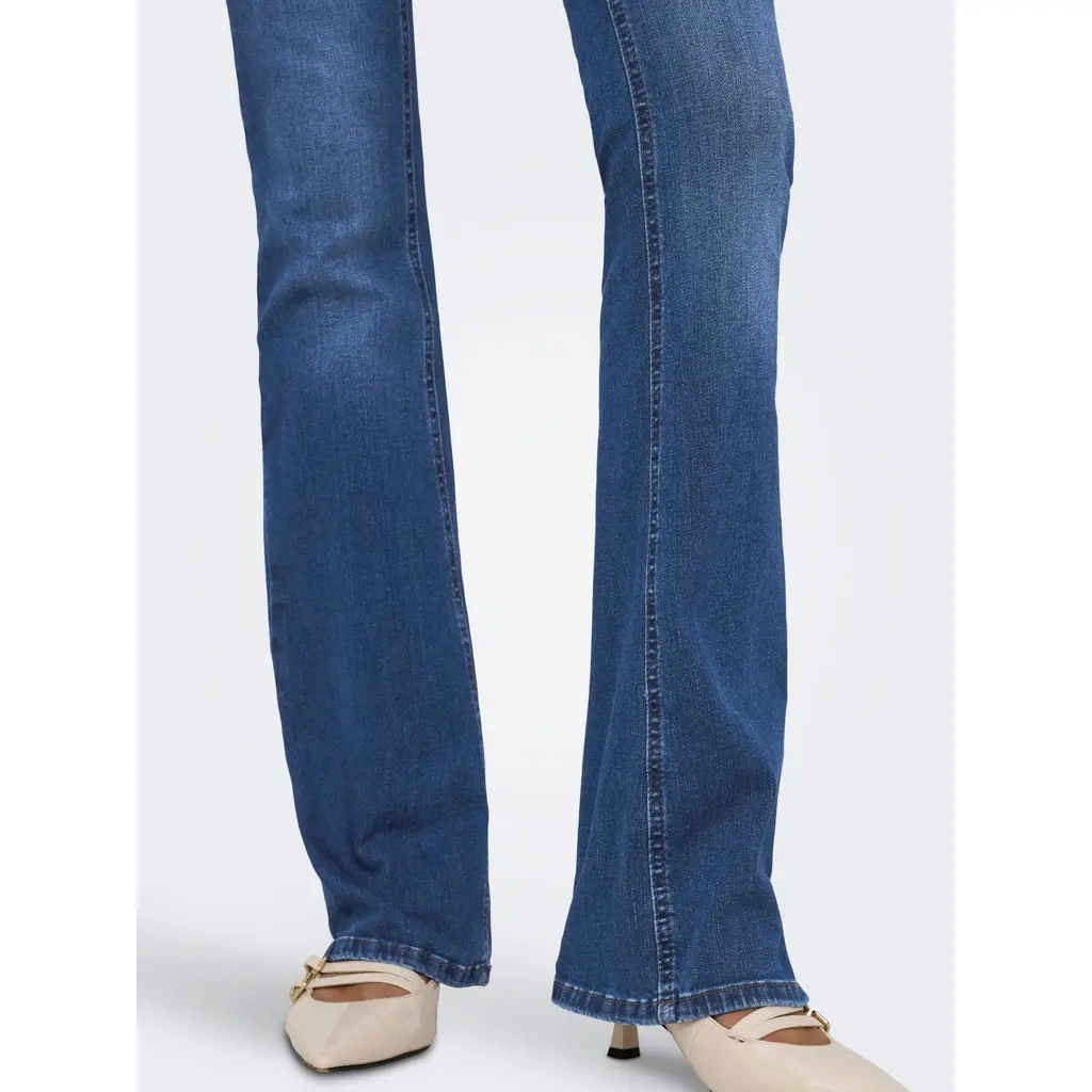 ONLY-naisten-tummansiniset-bootcut-farkut-erittain-joustavasta-kankaasta