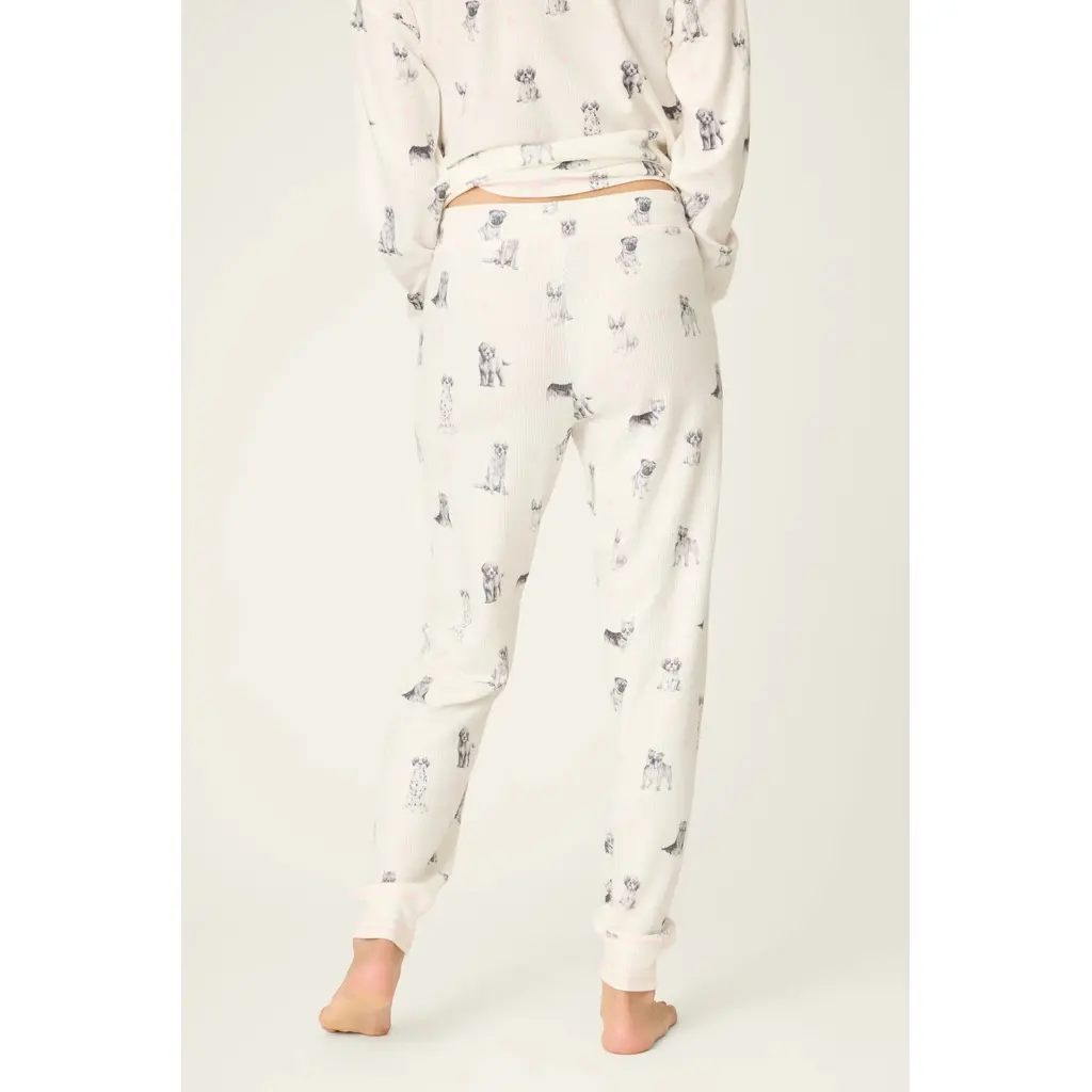 PJ-Salvage-naisten-luonnonvalkoiset-pyjamahousut-olohousut-koiraprintilla
