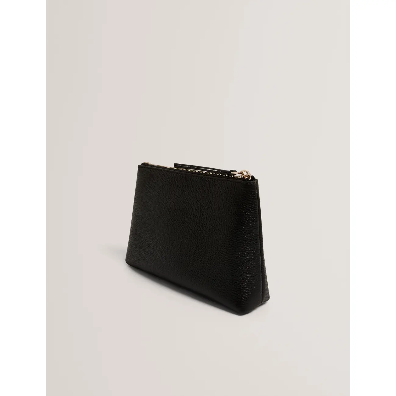 Ted-Baker-musta-meikkilaukku-S285630