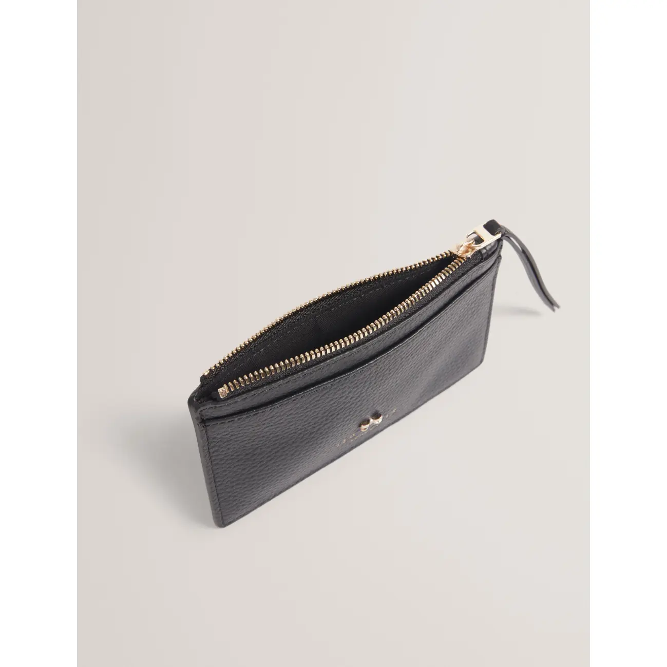 Ted-Baker-musta-nahkainen-korttilompakko-S285623
