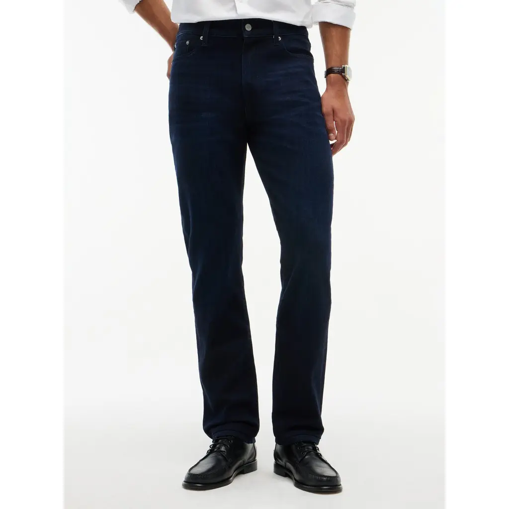 Tommy-Hilfiger-miesten-tummansiniset-tasaisen-variset-siistit-farkut