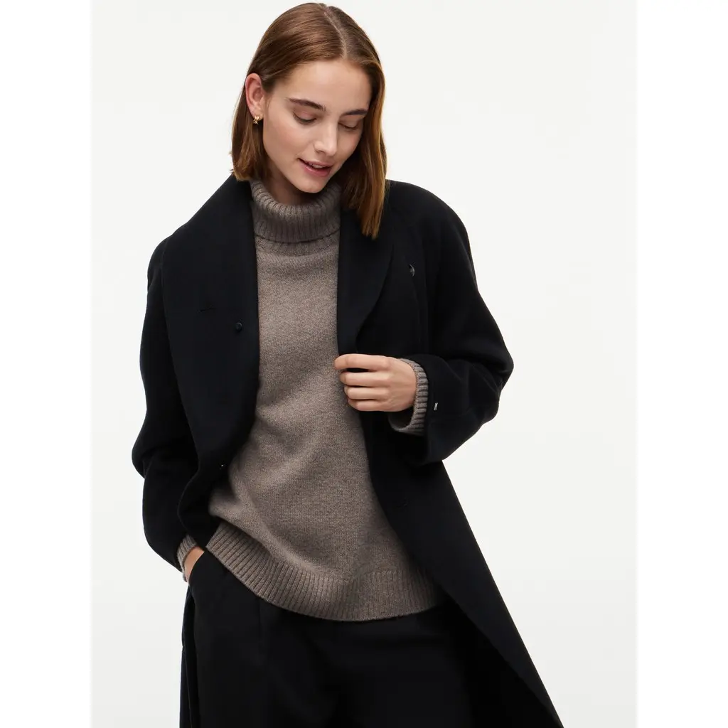 Tommy-Hilfiger-naisten-musta-pitka-villasekoitteinen-villakangastakki-shaalikauluksella-ja-tekoturkisviimseistelylla
