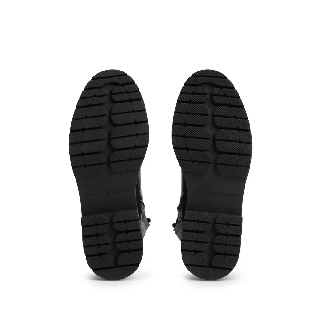 Tommy-Hilfiger-naisten-mustat-nahkaiset-nauhalliset-maiharit-kantakorolla