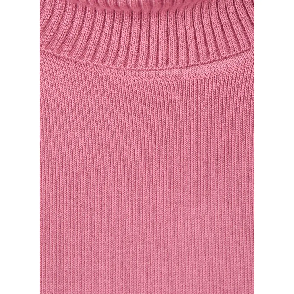 RABE-naisten-pinkki-poolokaulusneule