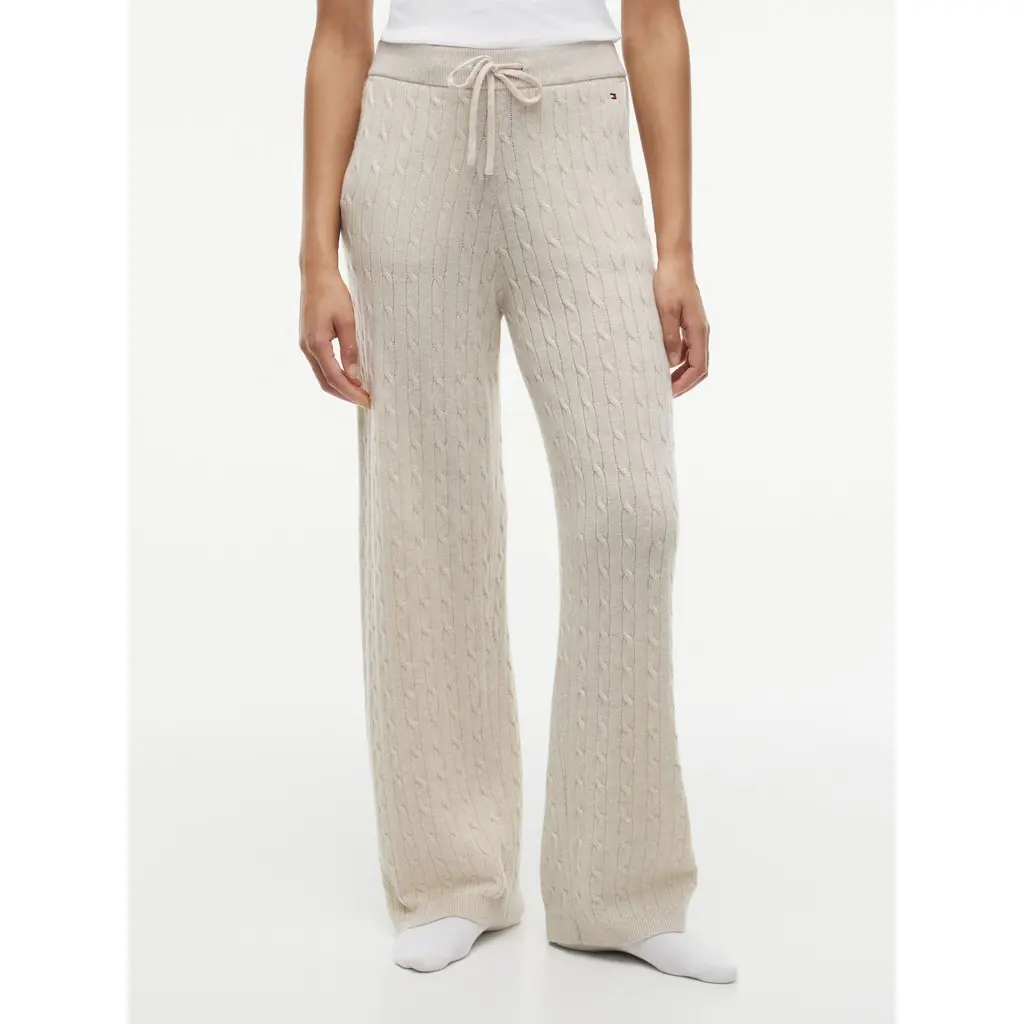 Tommy-Hilfiger-levealahkeiset-neulehousut-lettineuloksella-naisille