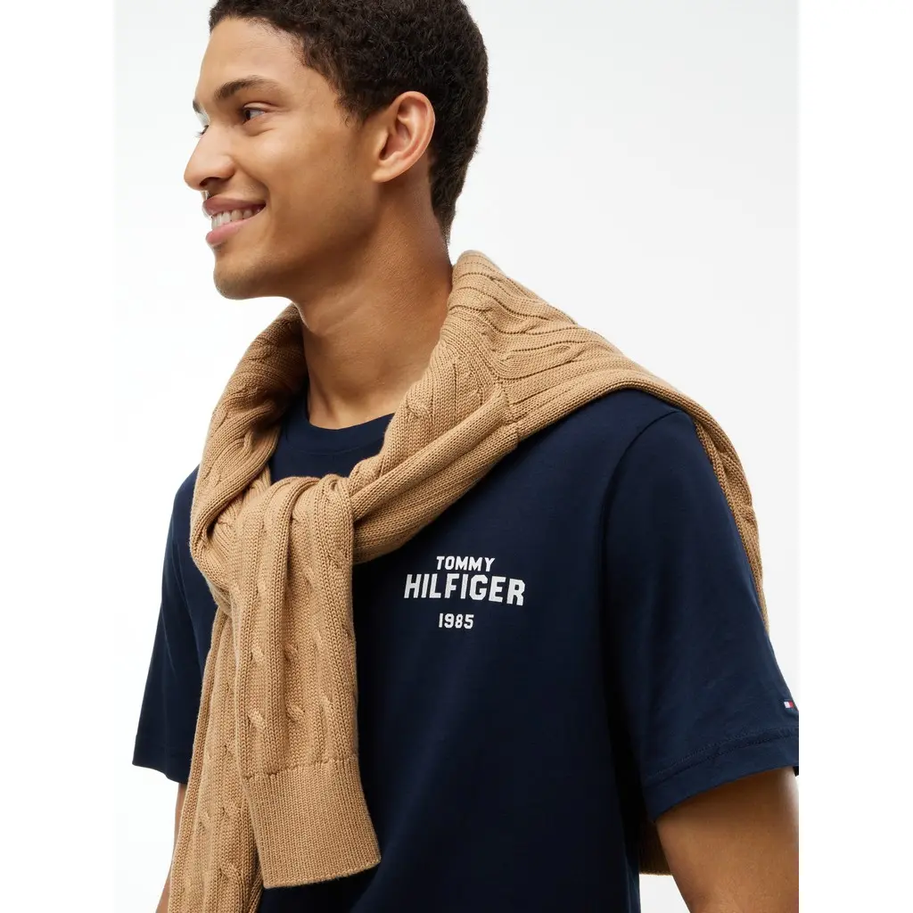 Tommy-Hilfiger-miesten-puuvillainen-tummansininen-t-paita-logolla