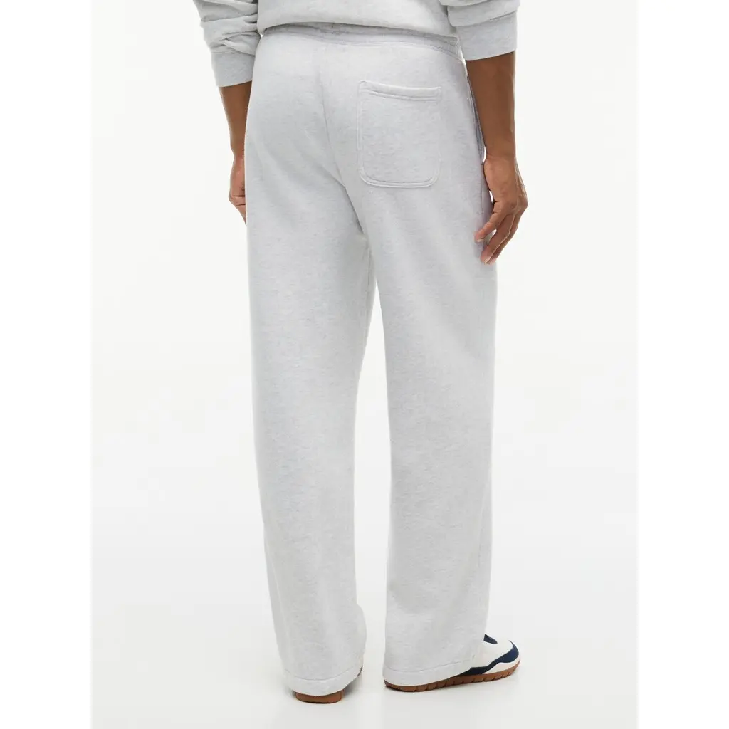 Tommy-Jeans-miesten-suoralahkseiset-rennot-vaaleanharmaat-collegehousut